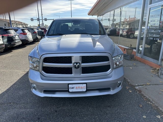 Used 2017 RAM 1500 Express image 2