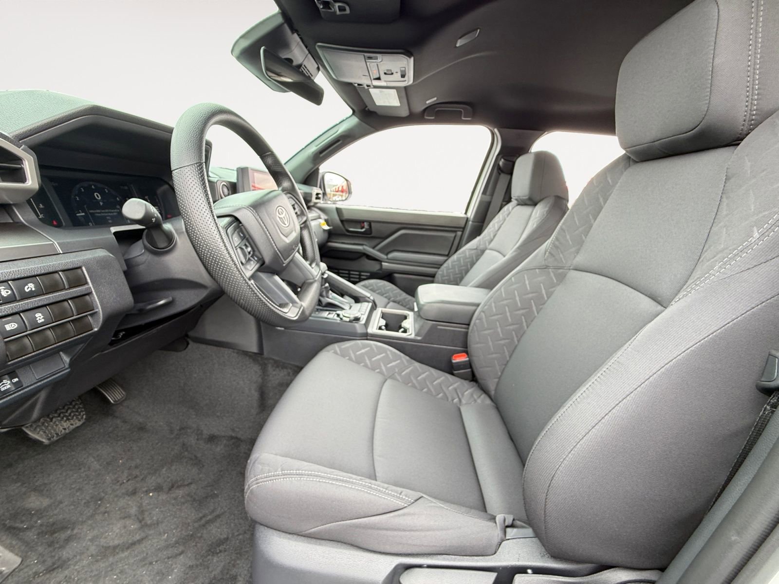 New 2025 Toyota Tacoma SR5 image 9