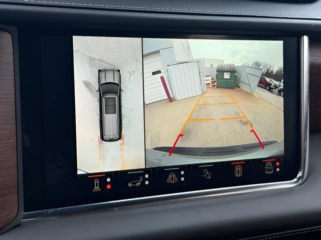 Used 2024 GMC Yukon Denali Ultimate image 26