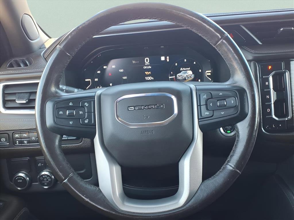Used 2022 GMC Yukon XL Denali image 28