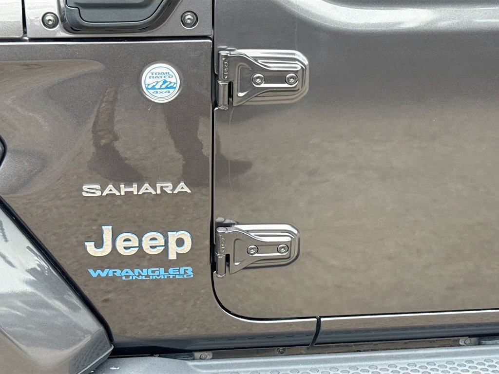 Certified 2021 Jeep Wrangler Unlimited Sahara w/ Cold Weather Group AWD/4WD image 35
