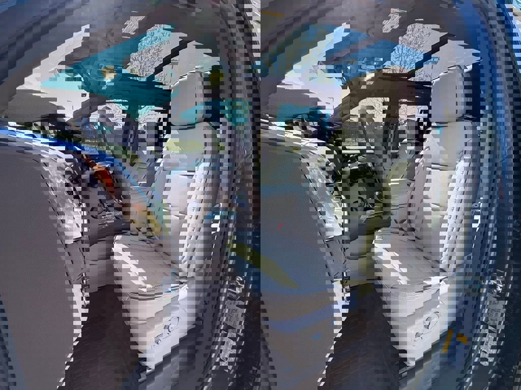 New 2026 GMC Yukon Denali w/ Denali Reserve Package image 5