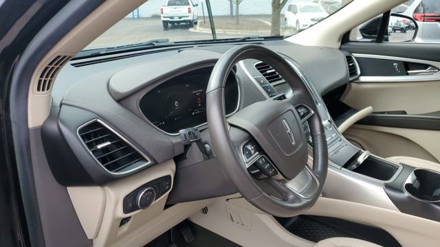 Used 2020 Lincoln Nautilus FWD w/ Equipment Group 101A image 9