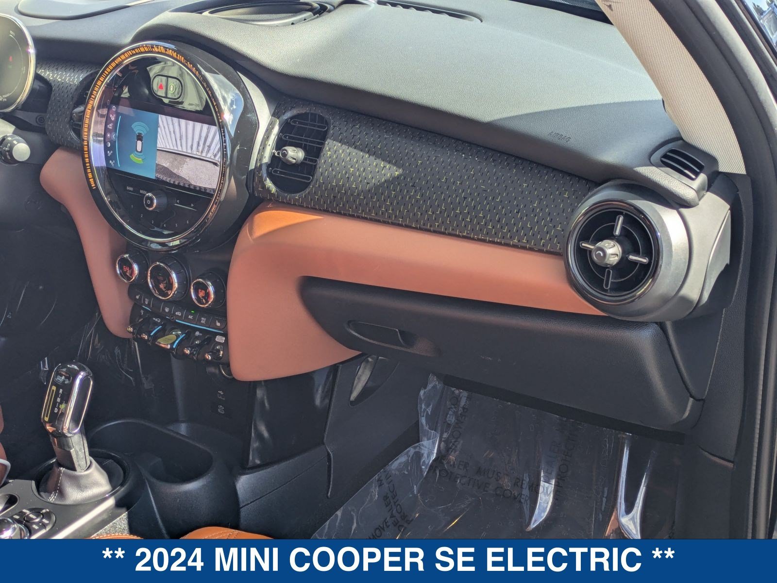 Used 2024 MINI Cooper SE FWD image 16