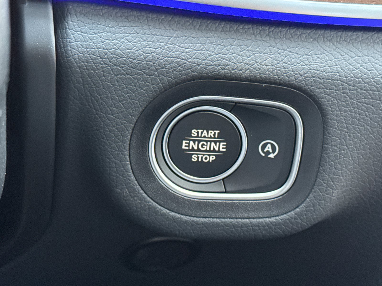 New 2026 Mercedes-Benz GLS 450 4MATIC image 23