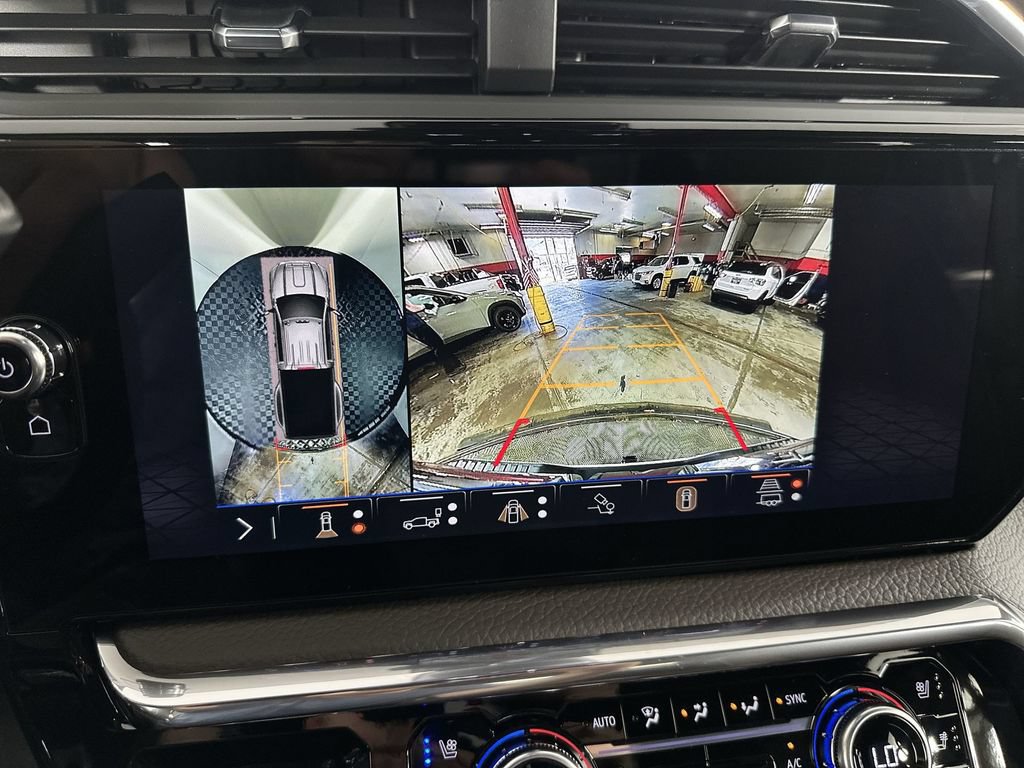 New 2026 GMC Sierra 3500 Denali w/ Technology Package AWD/4WD image 17