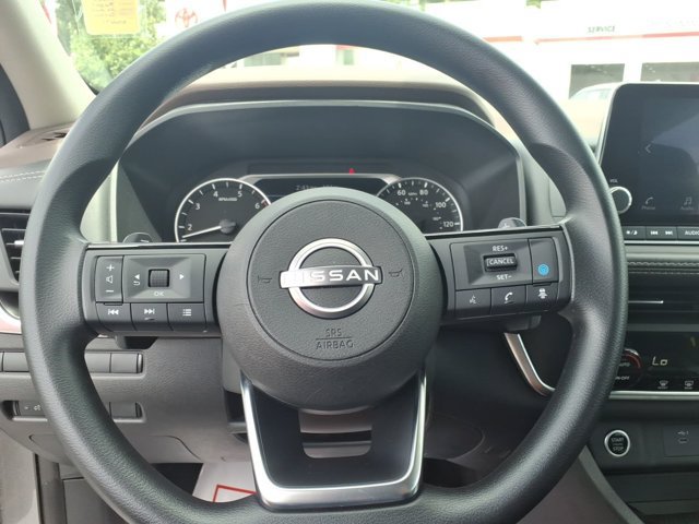 Used 2023 Nissan Rogue SV AWD/4WD image 24