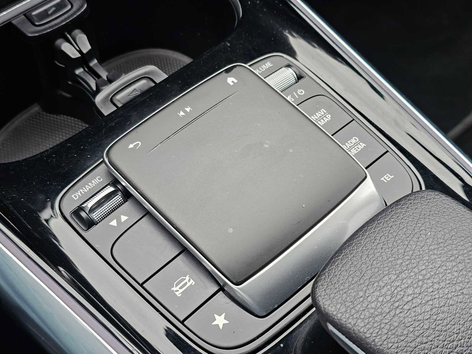 Used 2021 Mercedes-Benz GLA 250 4MATIC image 28