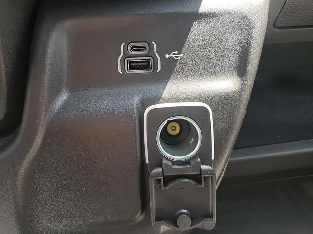 Used 2025 RAM ProMaster 1500 w/ Premium Convenience Group FWD image 24