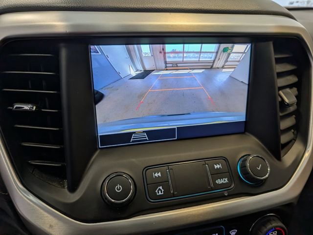 Used 2023 GMC Acadia SLE w/ LPO, Cargo Package AWD/4WD image 20