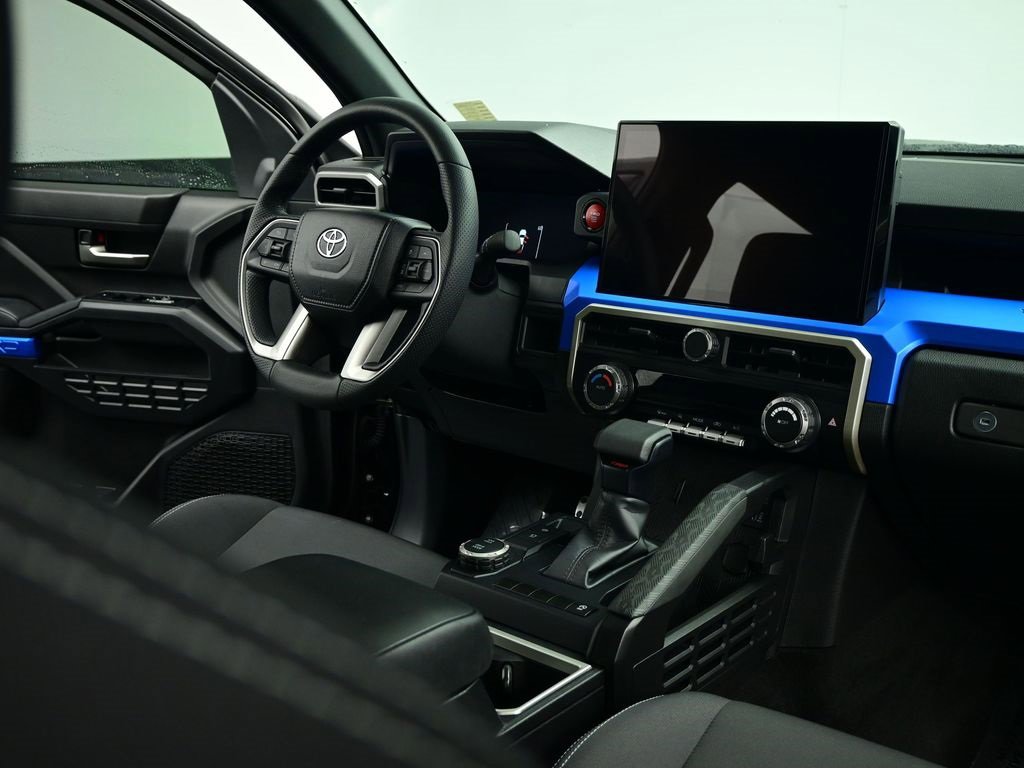 Used 2024 Toyota Tacoma TRD Sport image 27