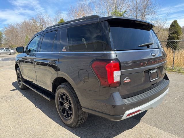 Used 2022 Ford Expedition Timberline image 4