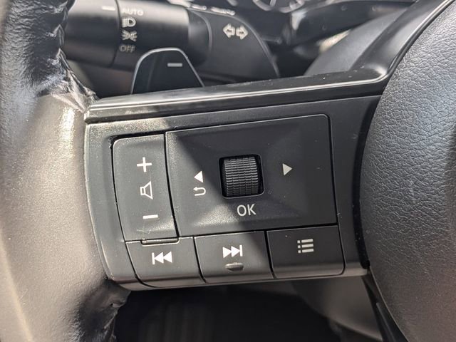 Used 2024 Nissan Pathfinder SV image 24