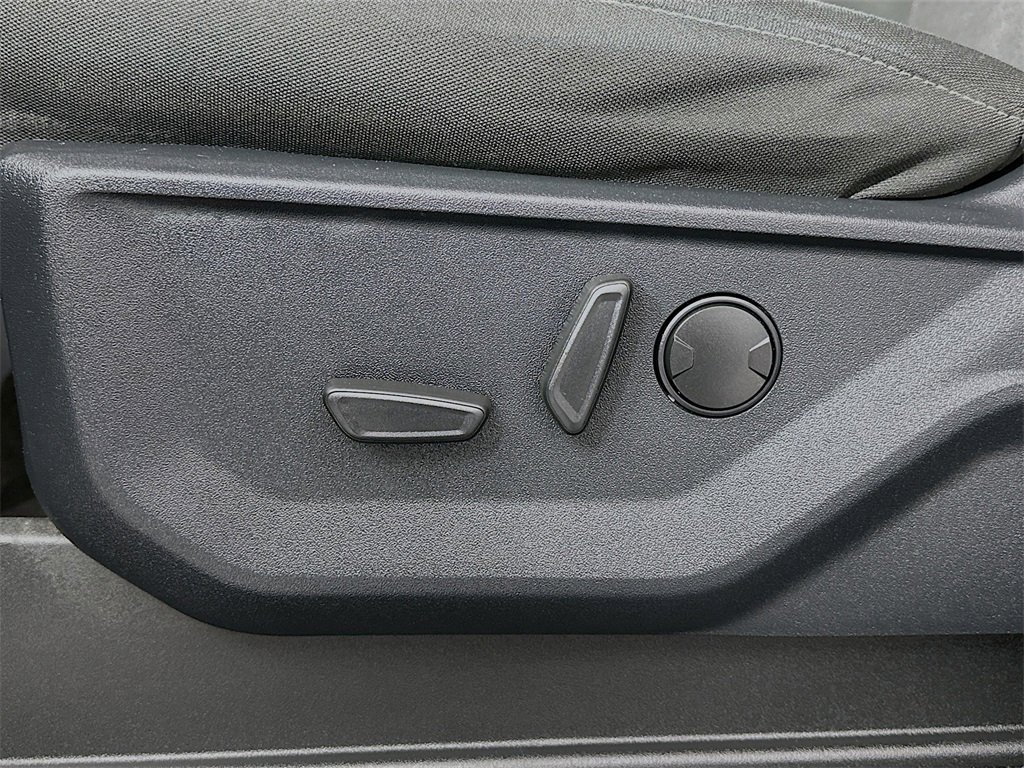 Used 2023 Ford F150 XLT w/ Equipment Group 302A High image 20