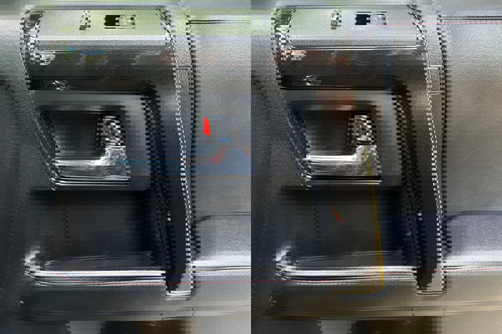 Used 2021 Toyota 4Runner Venture w/ Moonroof Package image 19