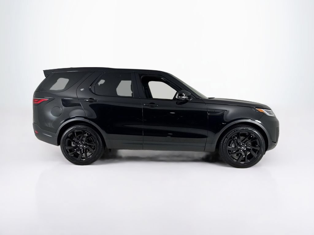Used 2025 Land Rover Discovery S AWD/4WD image 6