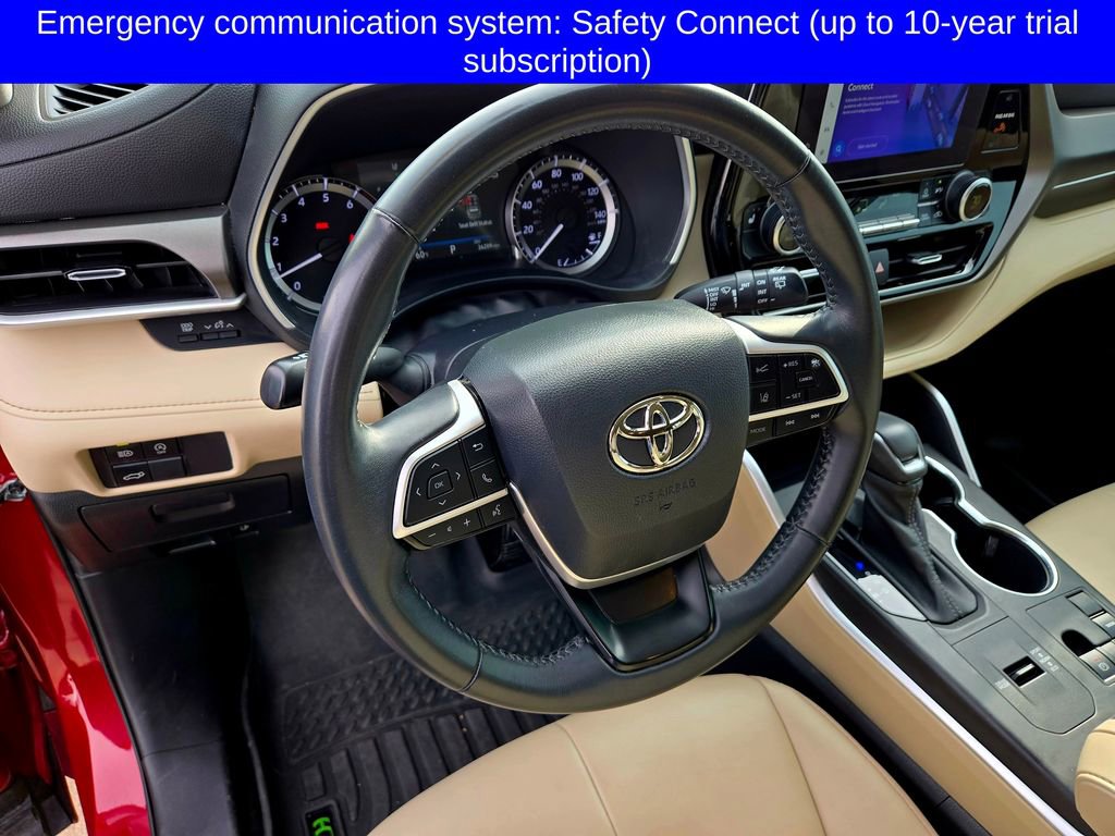 Used 2023 Toyota Highlander L image 9