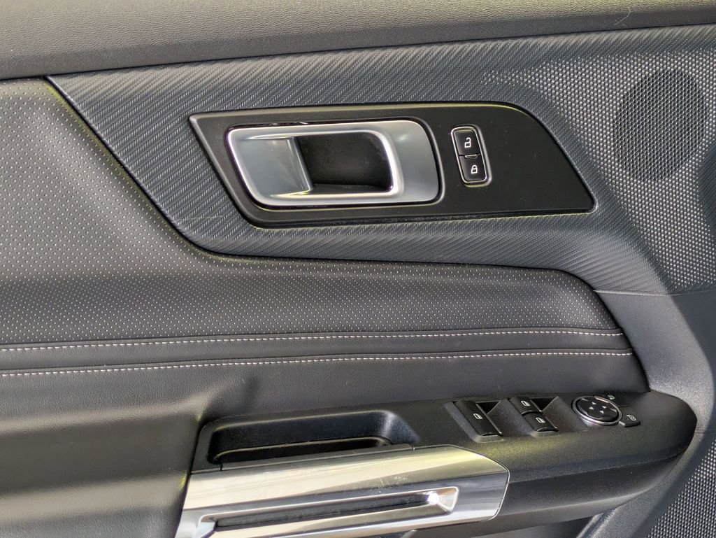 Used 2024 Ford Mustang Premium image 13