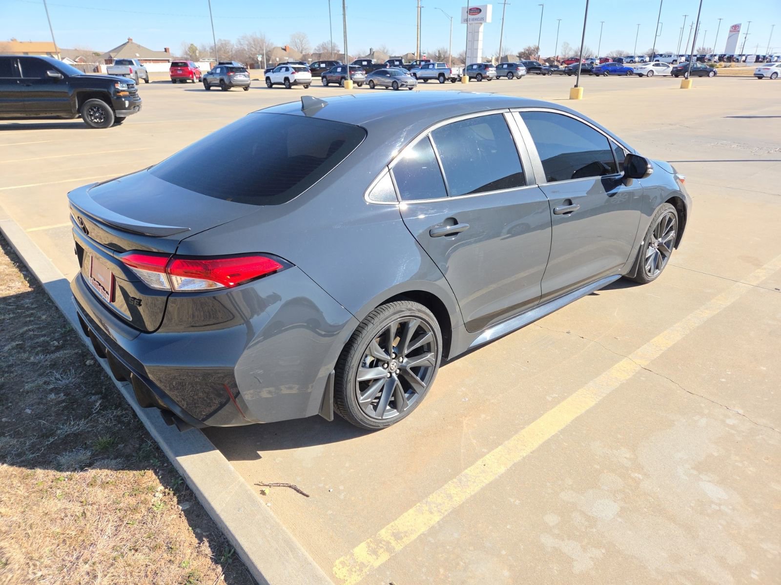 Used 2024 Toyota Corolla SE image 5
