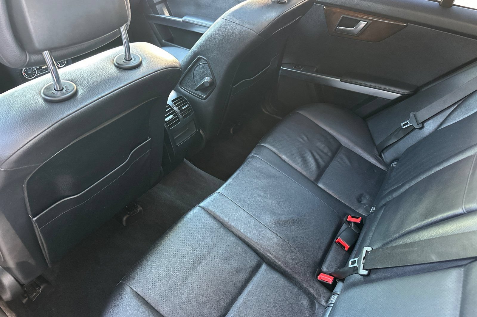 Used 2013 Mercedes-Benz GLK 350 4MATIC image 11