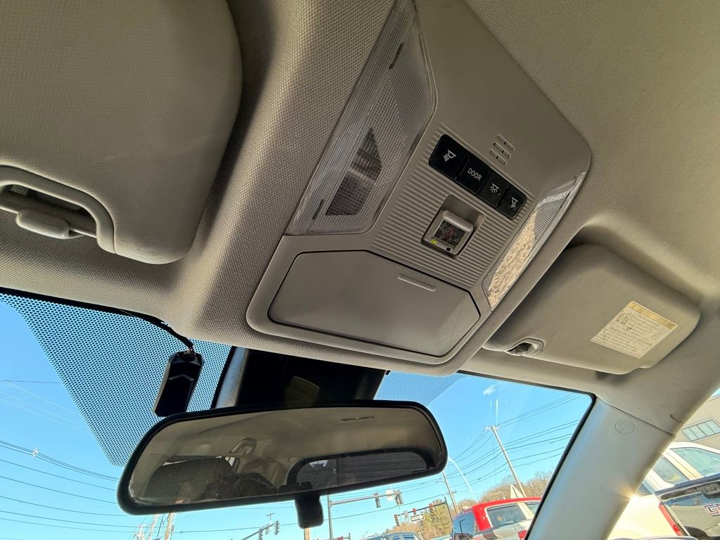 Used 2021 Toyota RAV4 LE image 36