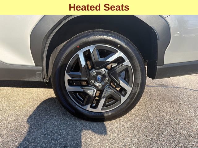 Used 2025 Subaru Forester Premium image 8