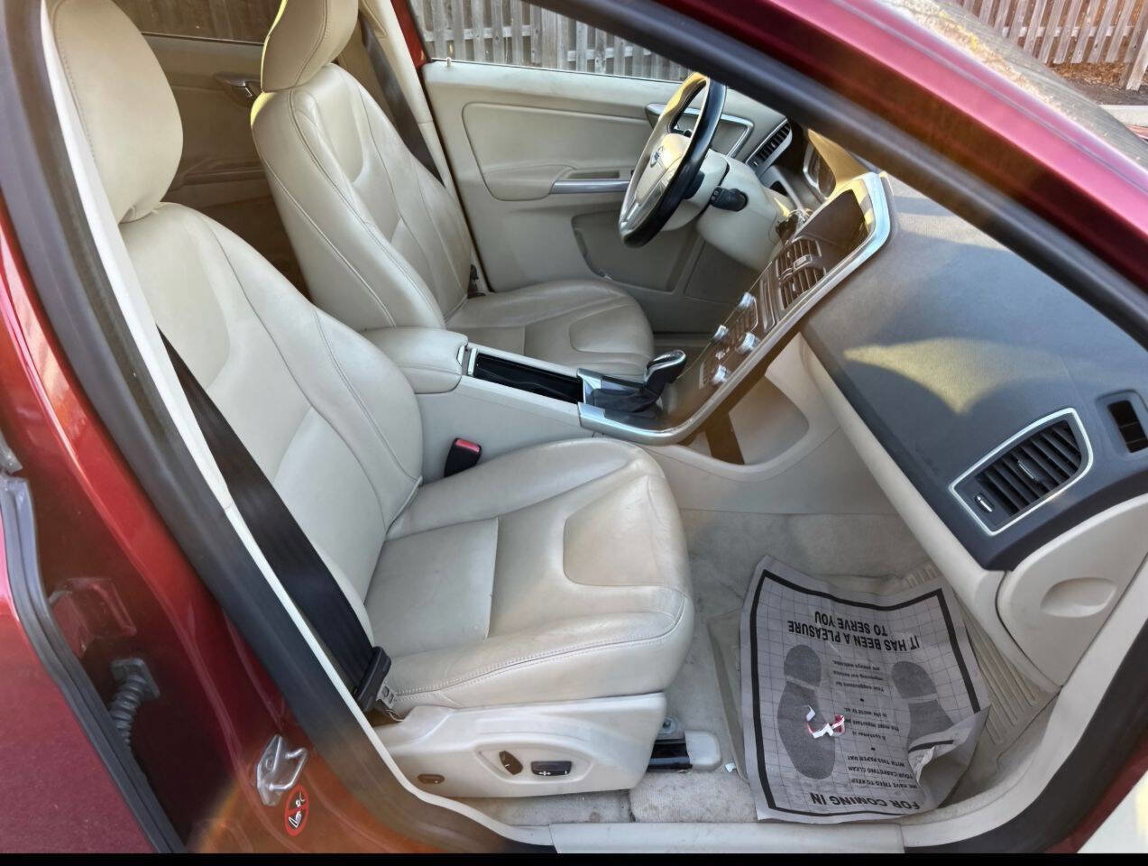 Used 2015 Volvo XC60 T5 AWD/4WD image 17