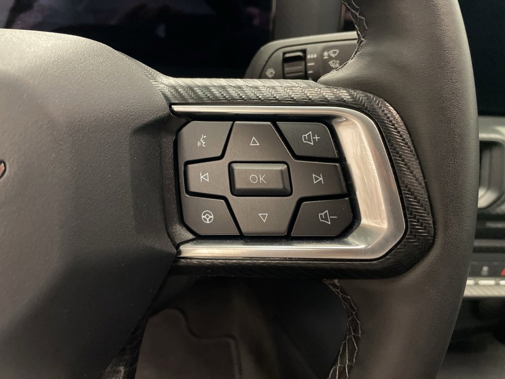 Used 2024 Ford Mustang Convertible image 17