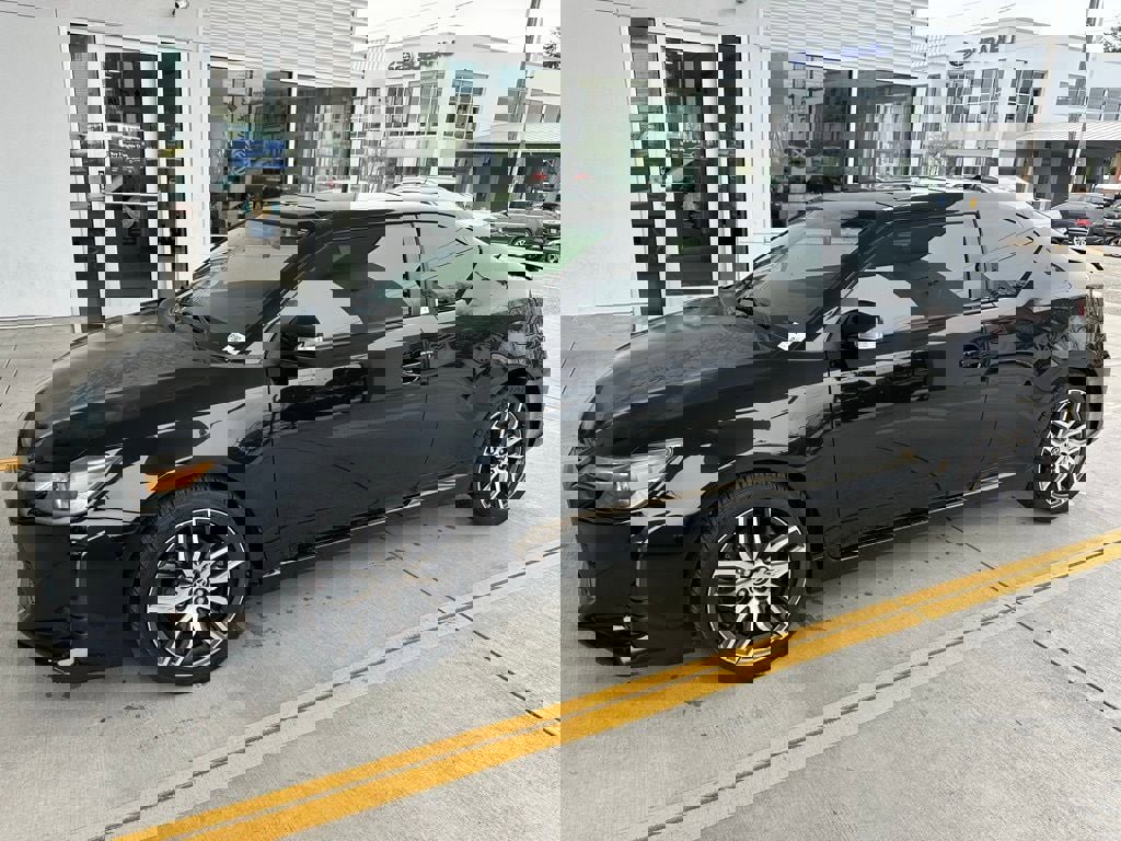 Used 2016 Scion tC image 2