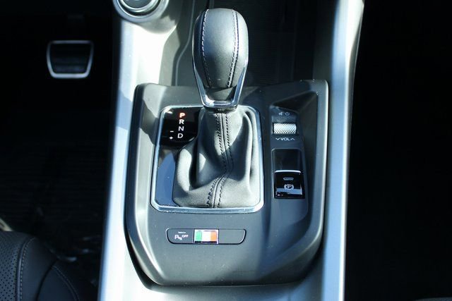 Used 2025 Alfa Romeo Tonale w/ Premium Package image 18