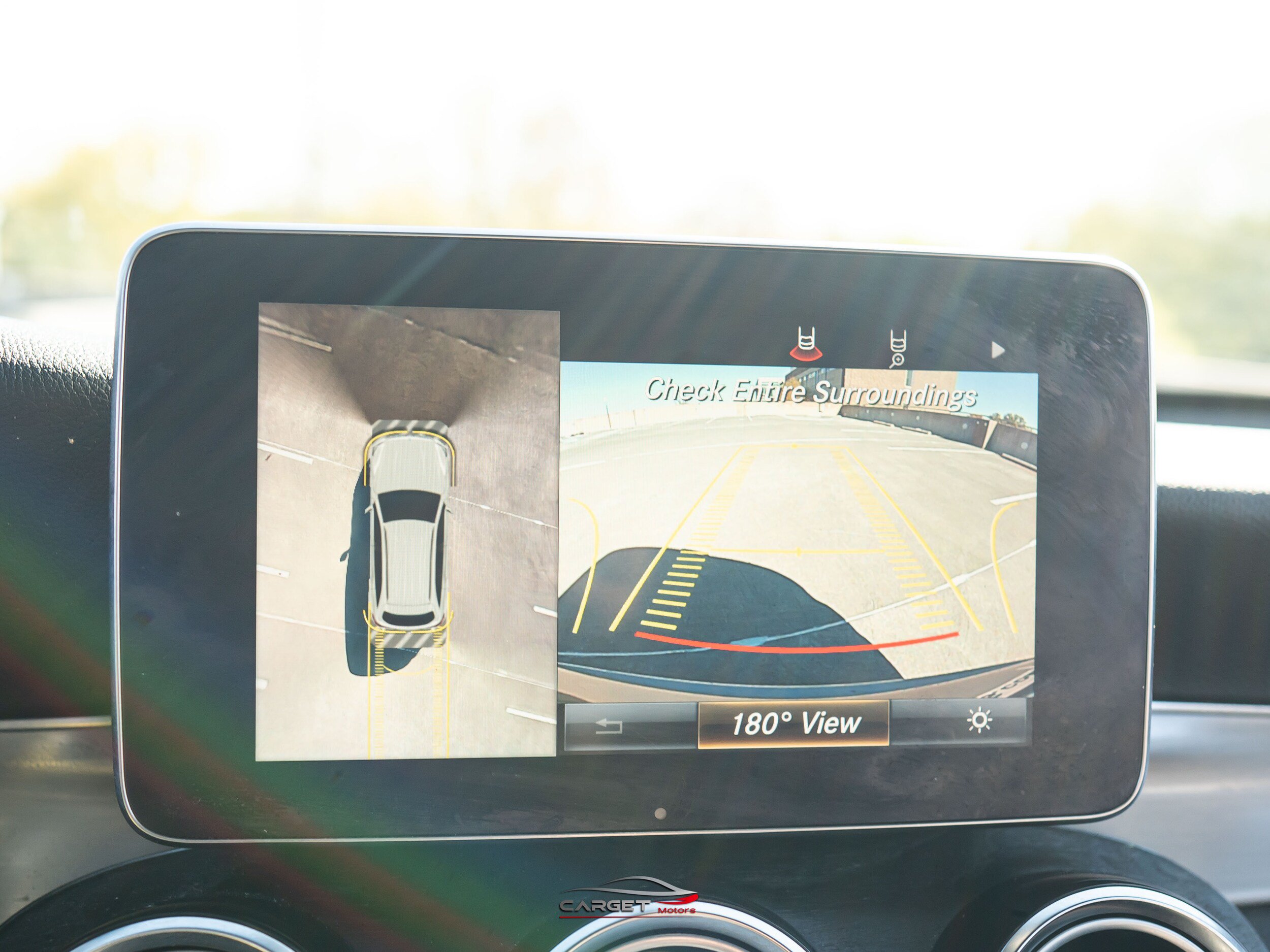 Used 2019 Mercedes-Benz GLC 300 4MATIC w/ Multimedia Package image 30
