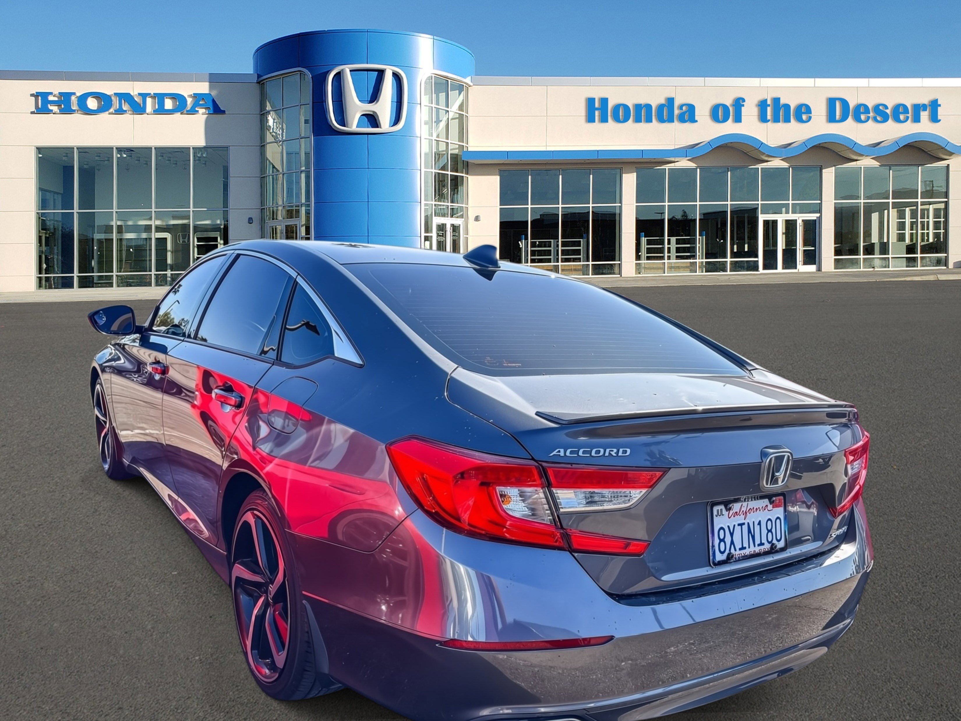 Used 2018 Honda Accord Sport image 5