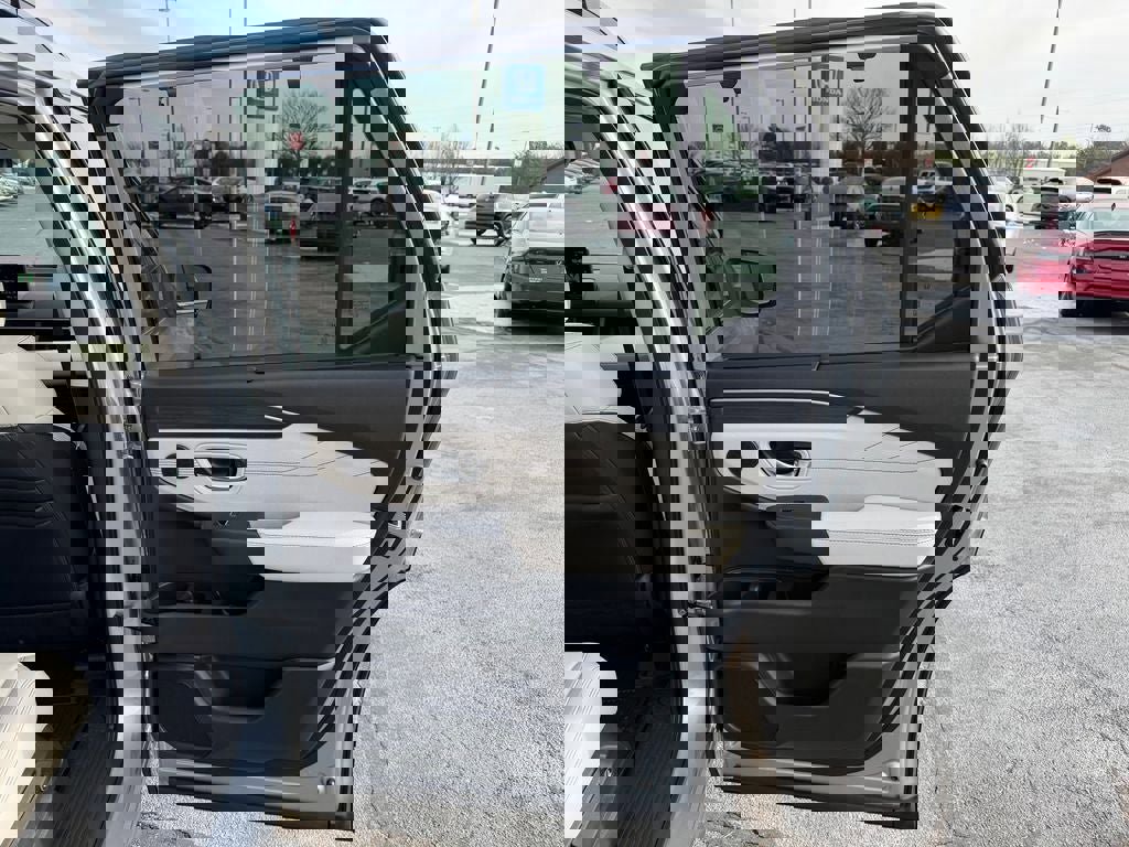 New 2026 Honda Pilot Touring image 20