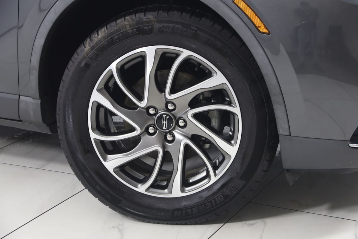 Used 2020 Lincoln Corsair AWD w/ Equipment Group 101A image 16