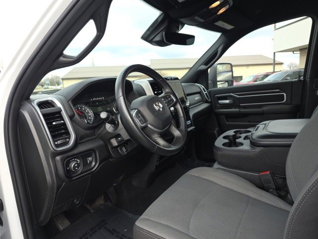 Used 2024 RAM 2500 Big Horn w/ Safety Group image 20