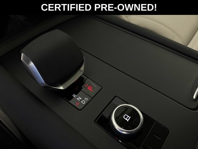 Certified 2025 Land Rover Discovery S AWD/4WD image 18