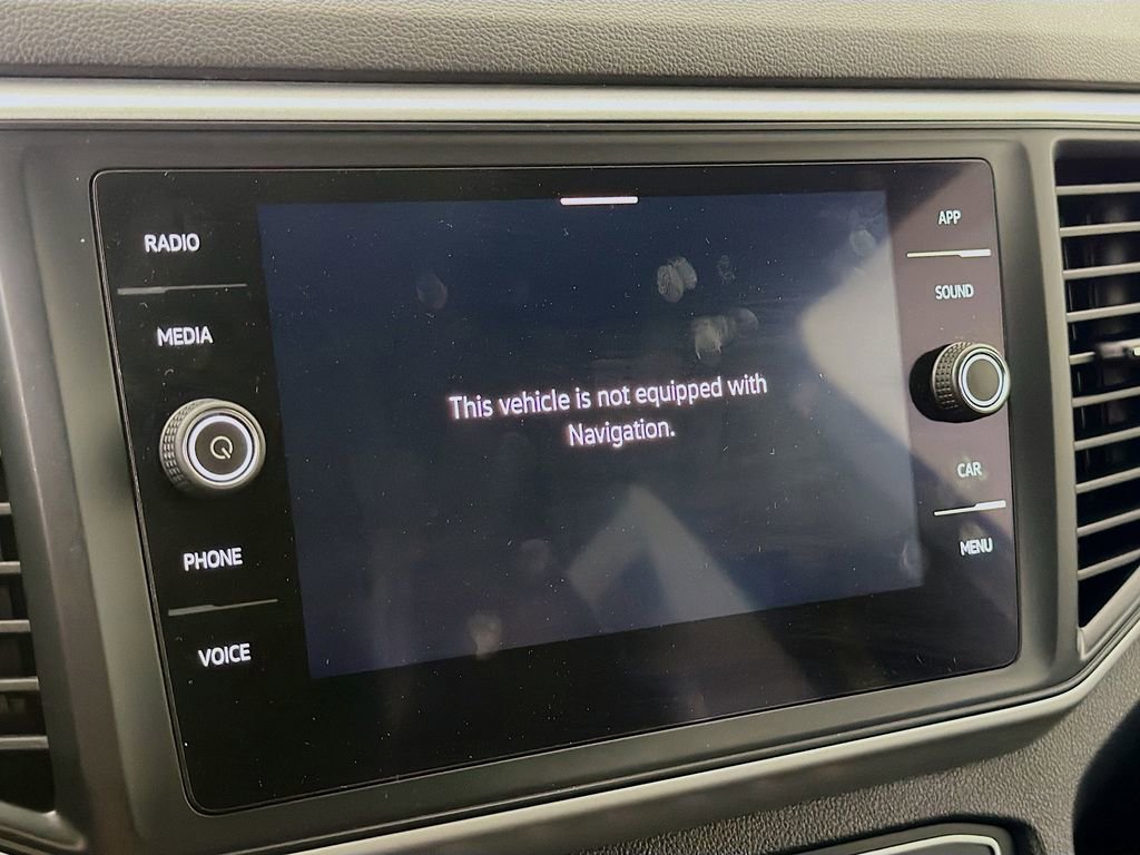 Used 2021 Volkswagen Atlas Cross Sport SE image 38