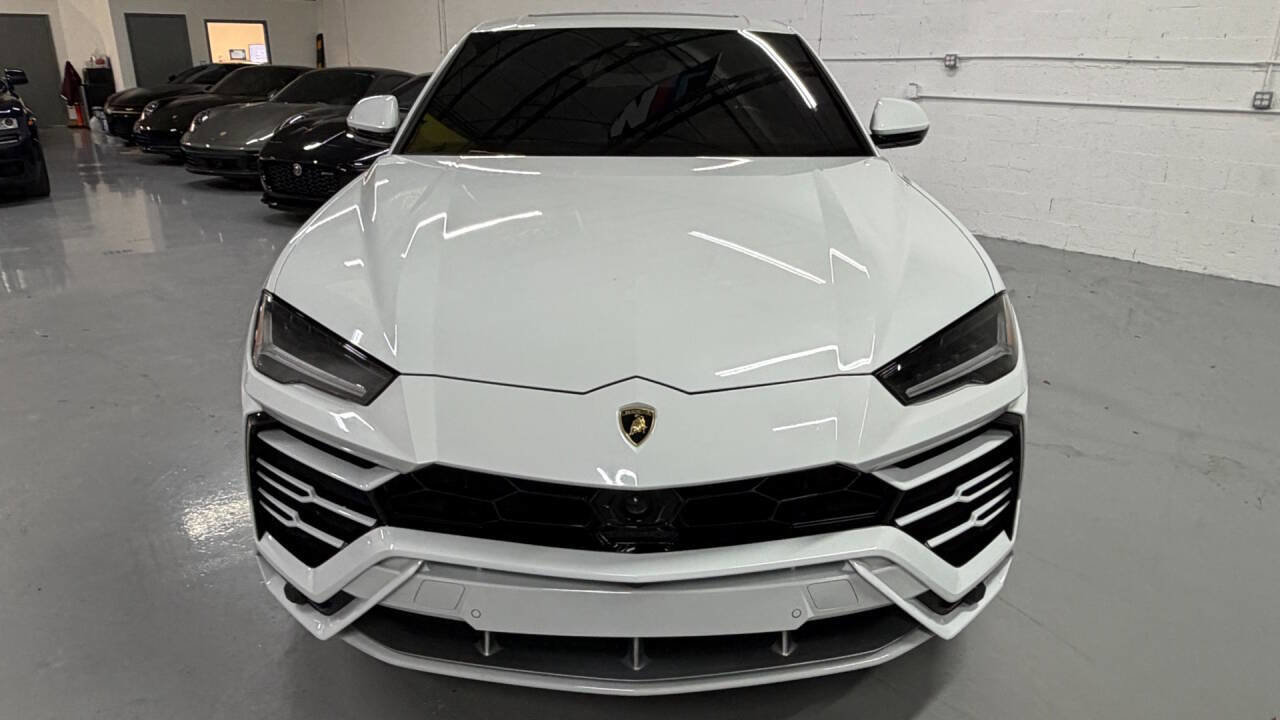 Used 2020 Lamborghini Urus AWD/4WD image 35