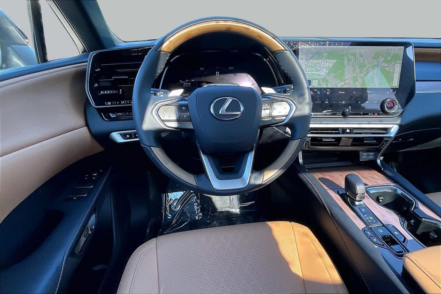 Used 2026 Lexus RX 350 w/ Convenience Package AWD/4WD image 5