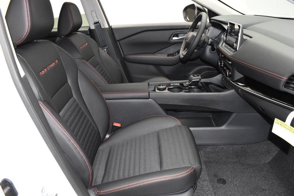 New 2026 Nissan Rogue SV AWD/4WD image 24