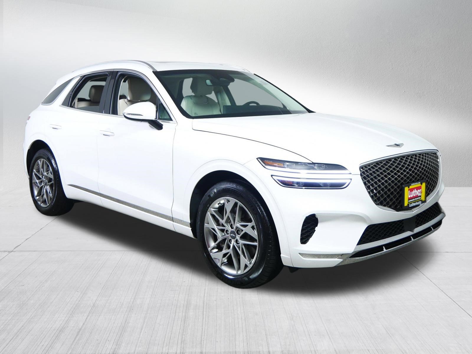 Used 2025 Genesis GV70 2.5T w/ Select Package AWD/4WD image 1