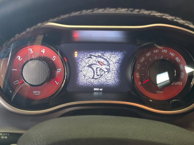 Used 2022 Dodge Challenger SRT Hellcat RWD image 36