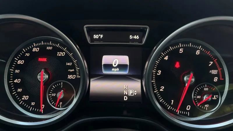 Used 2017 Mercedes-Benz GLS 450 4MATIC image 31