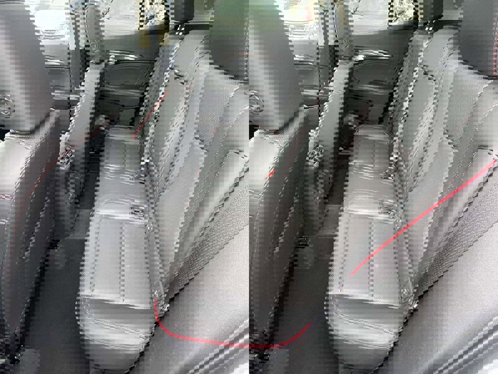 Used 2023 Buick Envision Essence w/ Sport Touring Package image 15