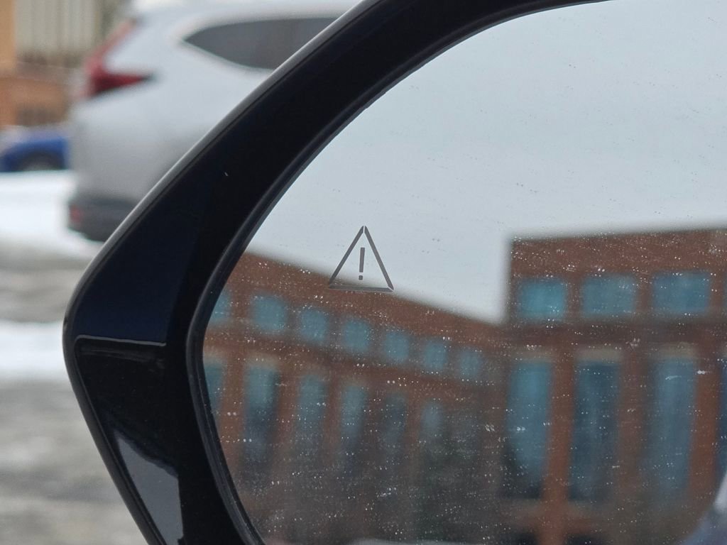 New 2025 Kia K4 GT-Line w/ GT-Line Sunroof Package image 8