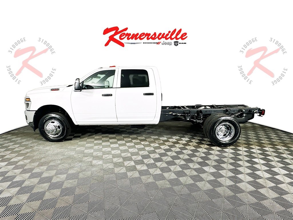New 2026 RAM 3500 Tradesman image 4