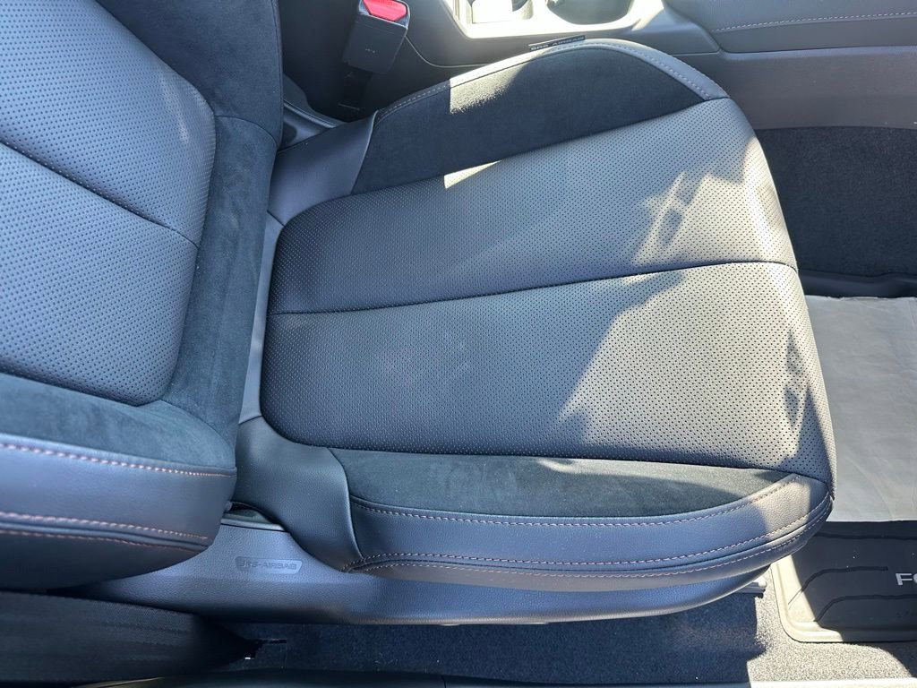 Used 2025 Subaru Forester Touring w/ Popular Package - Touring image 17