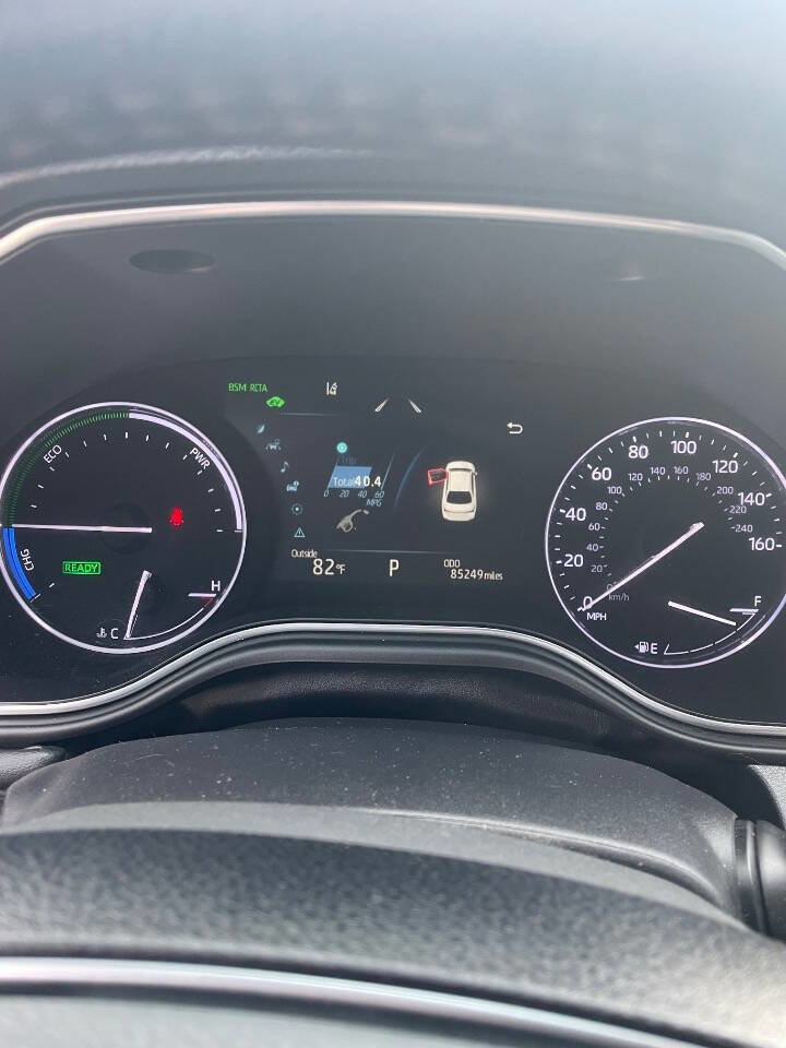 Used 2019 Toyota Avalon XLE image 12