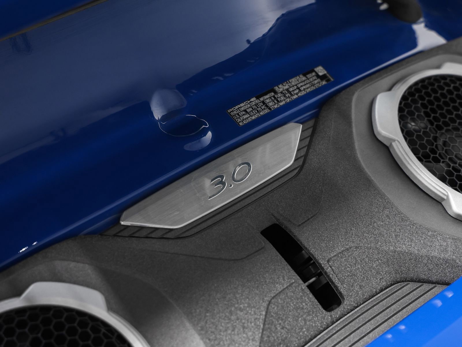 Certified 2025 Porsche 911 Carrera image 21