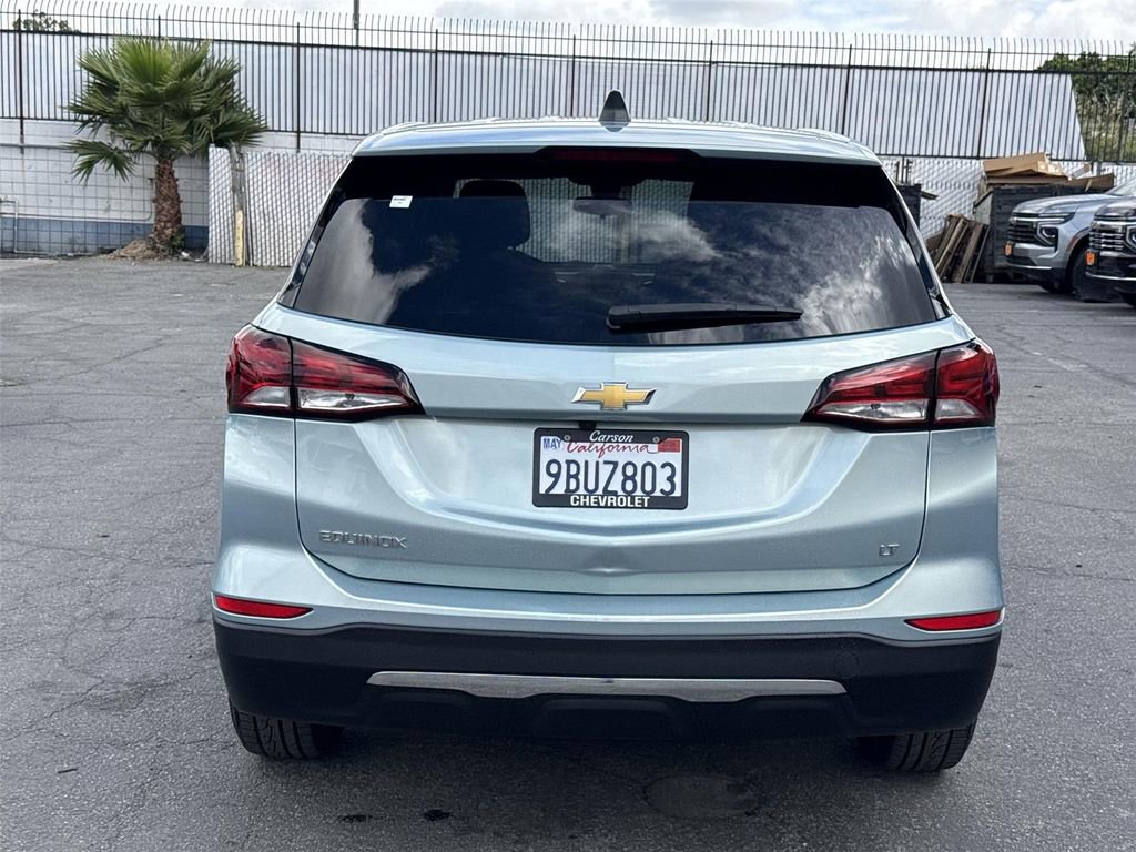 Used 2022 Chevrolet Equinox LT FWD image 4